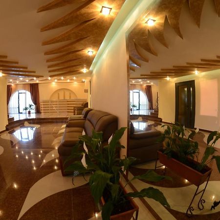Hotel Narek+ Arrinj Esterno foto