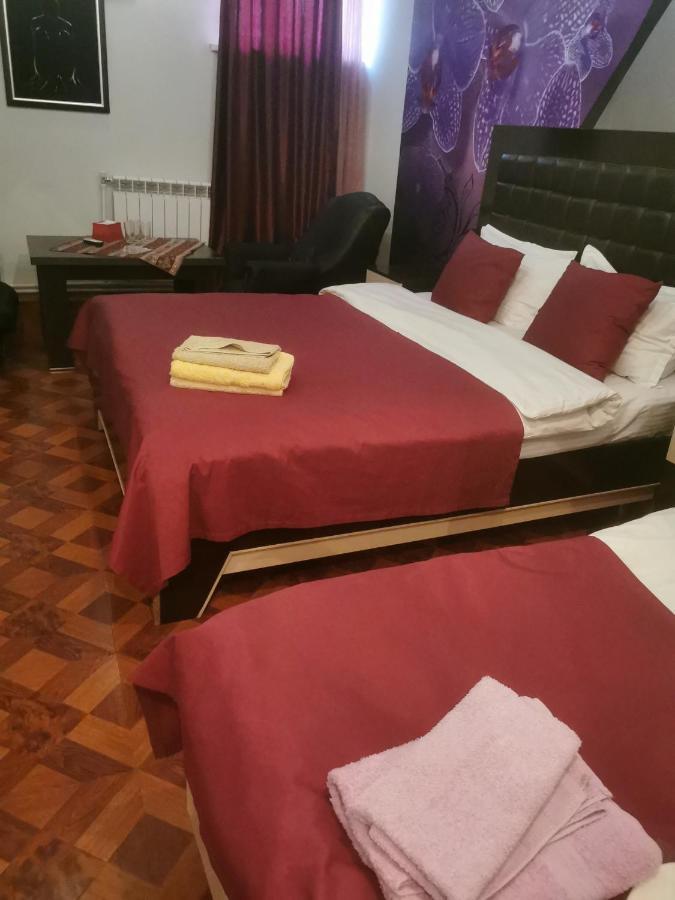 Hotel Narek+ Arrinj Esterno foto