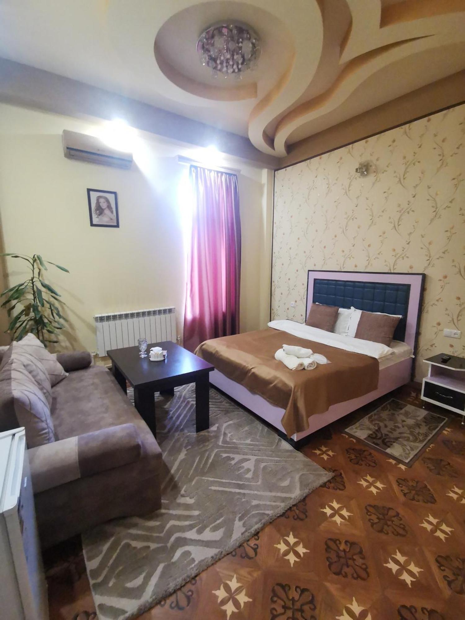 Hotel Narek+ Arrinj Esterno foto