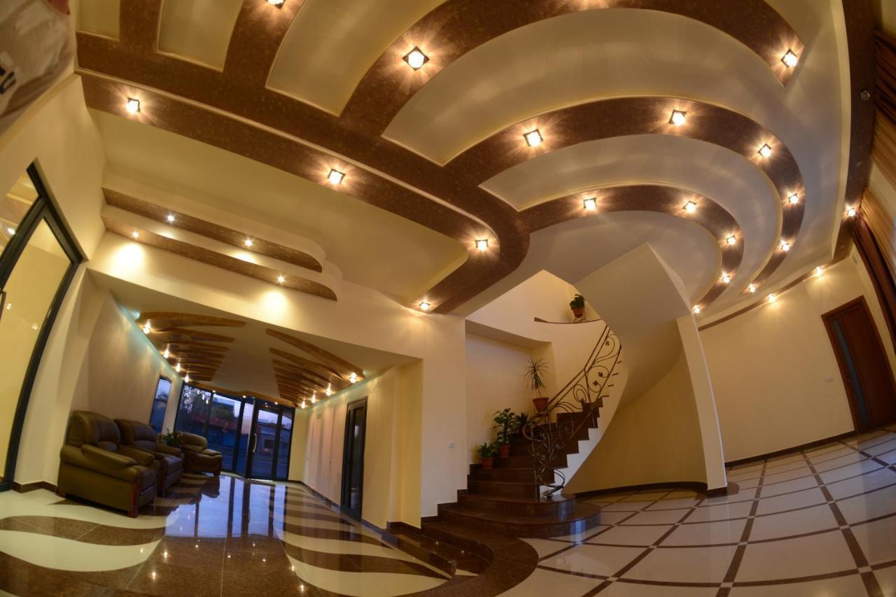 Hotel Narek+ Arrinj Esterno foto
