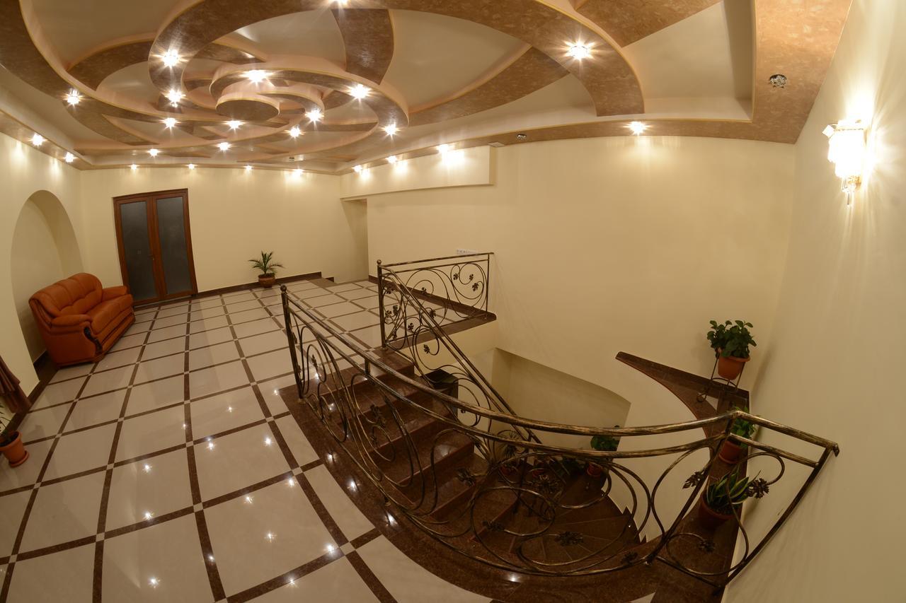 Hotel Narek+ Arrinj Esterno foto